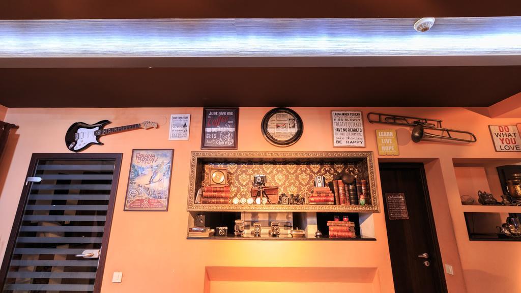 ホテル The Ghetto Buşteni エクステリア 写真